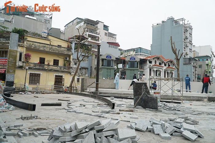 Ha Noi: Can canh khu pho am thuc ket hop di bo sap khai truong