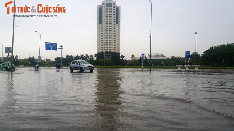 Anh: TP Hai Duong &quot;thanh song&quot; sau con mua lon