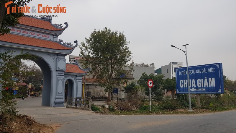 Hai Duong: Di tich quoc gia dac biet Chua Giam dang xuong cap nghiem trong-Hinh-14