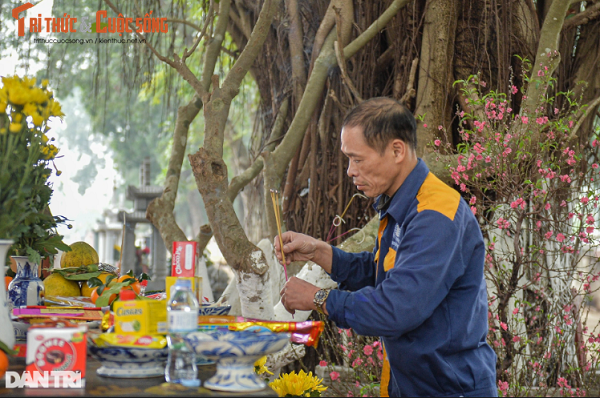 Nghe “don nha” cho nguoi da khuat tat bat nhung ngay giap Tet-Hinh-10