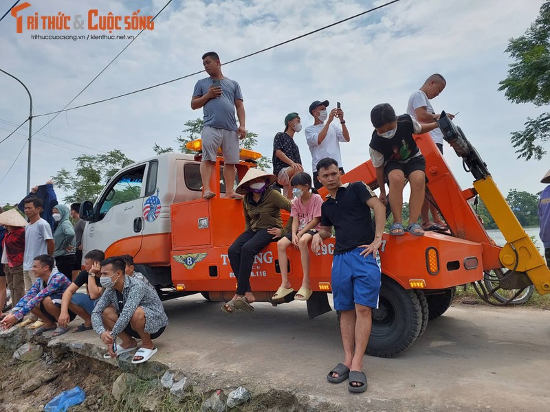 Toan canh vu tim kiem co gai mat tich o Hoai Duc (Ha Noi)-Hinh-14