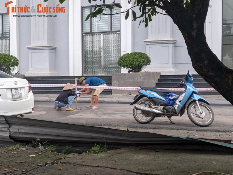 Ha Noi: Giang “bay” day thep gai o chung cu Hateco Apollo-Hinh-2