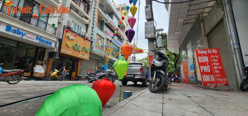 Can canh tuyen pho di bo dau tien cua TP. Ha Long sap khai truong-Hinh-3