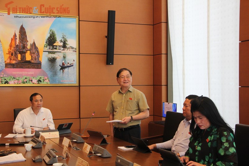 ĐBQH Phan Xuân Dũng: Tuyển được công chức tốt là rất khó nhưng rất quan trọng - Hình 2 DBQH Phan Xuan Dung: Tuyen duoc cong chuc tot la rat kho nhung rat quan trong-Hinh-2