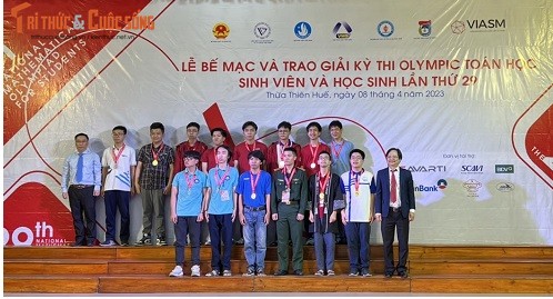 Be mac Olympic Toan hoc SV-HS nam 2023: Ngo Quy Dang doat thu khoa “kep”-Hinh-3