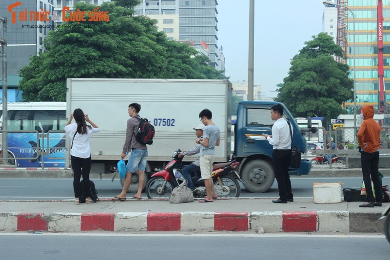 CSGT xu ly quyet liet xe khach vi pham dip nghi le 2/9-Hinh-7