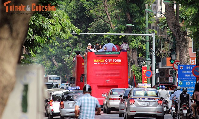 Lan dau tien nguoi Ha Noi thich thu trai nghiem xe buyt 2 tang-Hinh-14