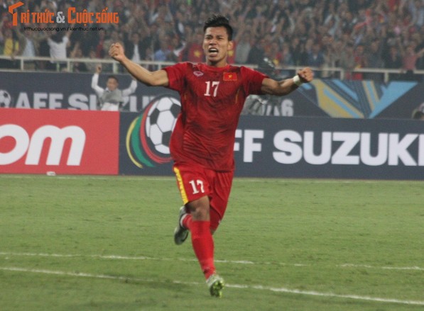 DT Viet Nam 2 - 3 DT Indonesia: Thua tren the ngang cao dau-Hinh-3