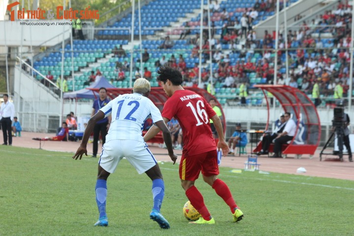 Phong do cua Cong Phuong tai AFF Cup qua anh-Hinh-5