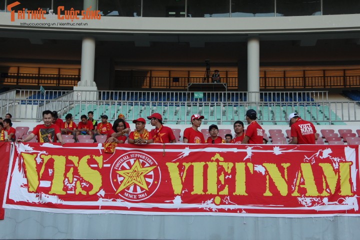 CDV va hanh trinh theo sat DT Viet Nam tai AFF Cup-Hinh-9