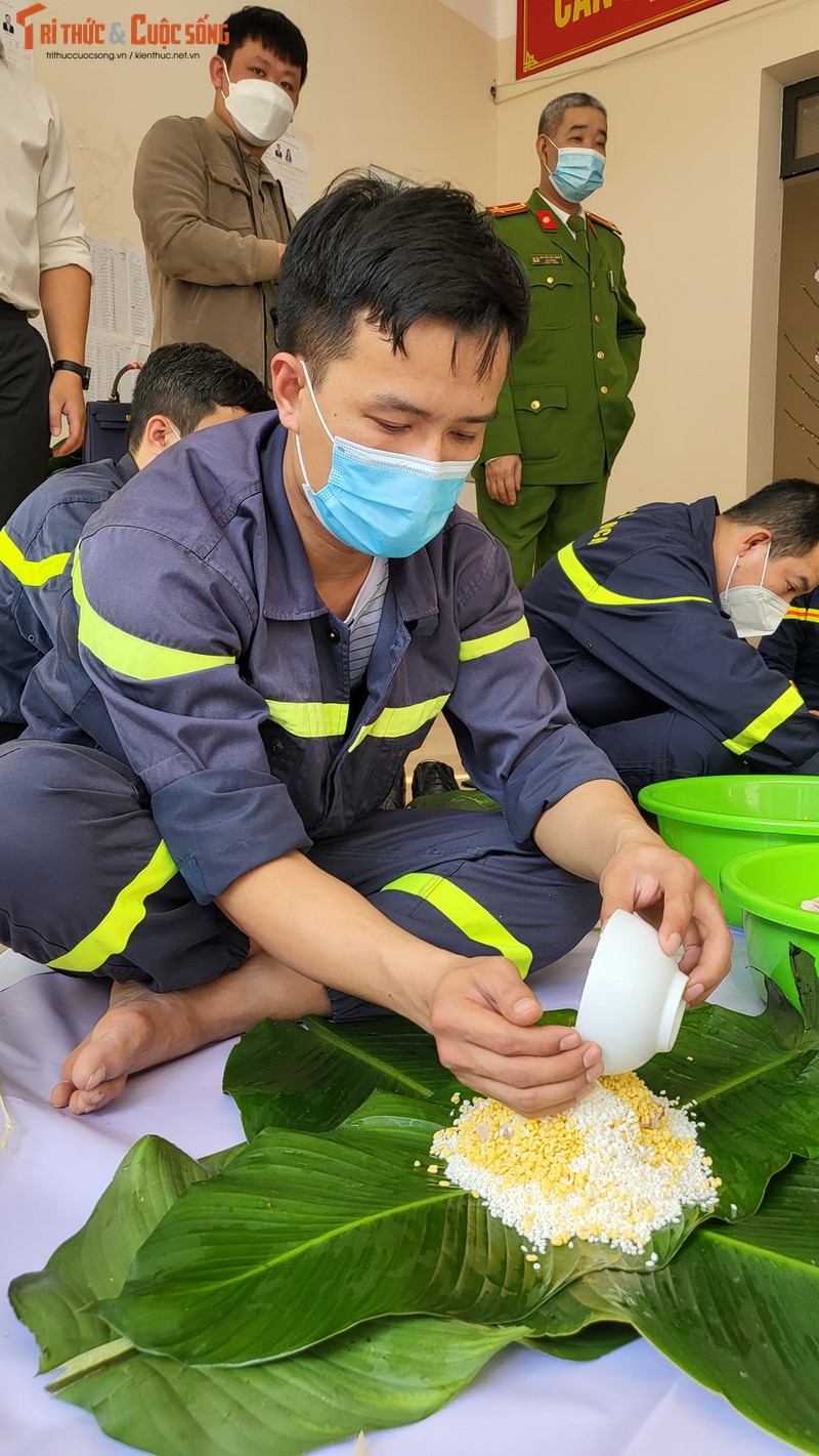 Tro tai goi banh chung, “khac tinh” cua lua khien ai nhin cung me-Hinh-7