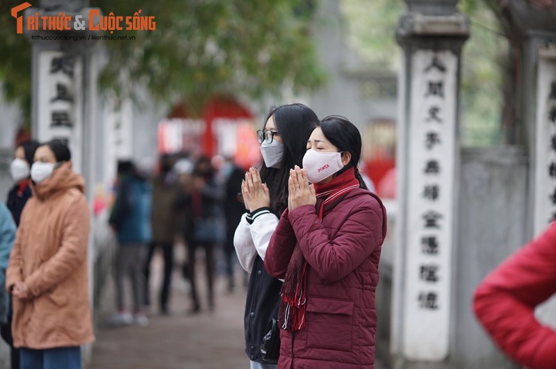 Ha Noi: Nguoi dan di chua dau nam vai tu xa, tuan thu chuan 5K-Hinh-5