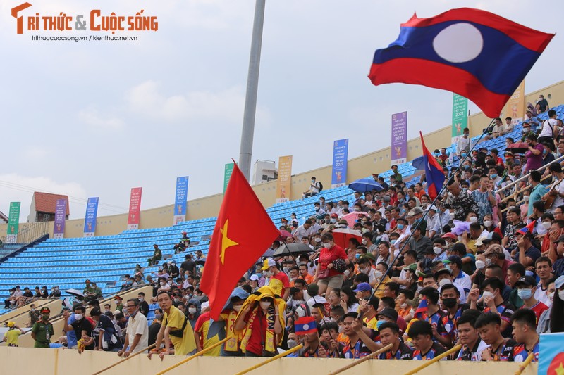 CDV Lao bien Thien Truong thanh san nha mon bong da nam SEA Games 31-Hinh-4