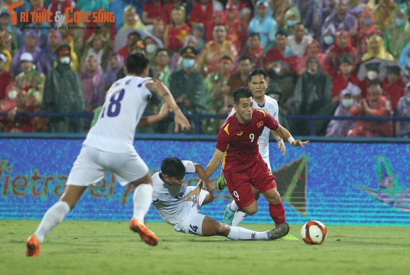 Tien Linh kem duyen, U23 Viet Nam hoa dang tiec tai SEA Games 31-Hinh-5