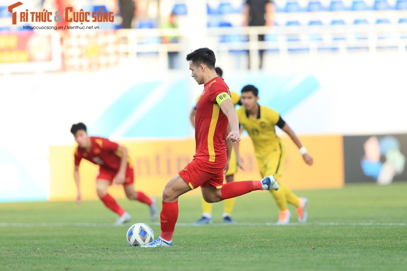 Thang Malaysia, U23 Viet Nam dat tay U23 Han Quoc vao tu ket-Hinh-5