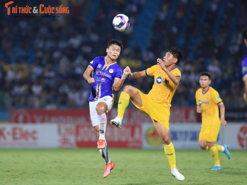 SLNA tu thua, CLB Ha Noi xay chac ngoi dau V-League 2022-Hinh-3