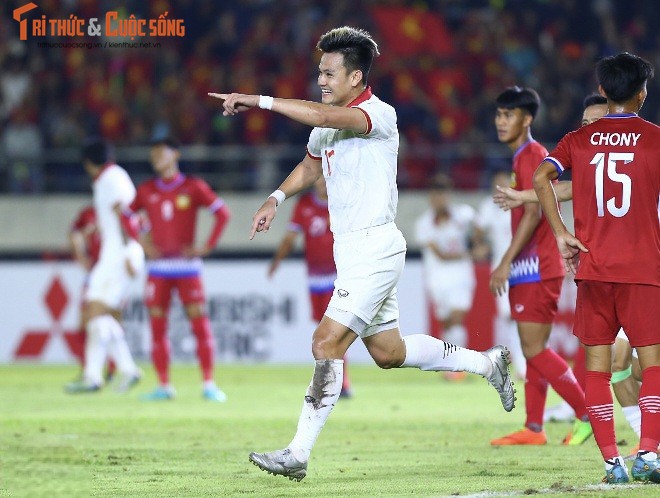 Lao 0-6 Viet Nam: “Chien binh Sao Vang” thi uy tai AFF CUP 2022-Hinh-4