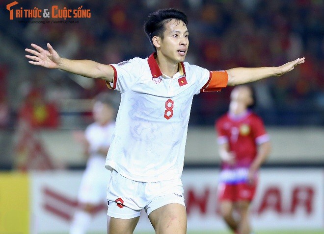Lao 0-6 Viet Nam: “Chien binh Sao Vang” thi uy tai AFF CUP 2022-Hinh-5