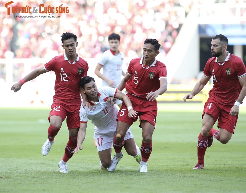 Viet Nam 0-0 Indonesia: Cam hoa thanh cong, cho My Dinh-Hinh-6