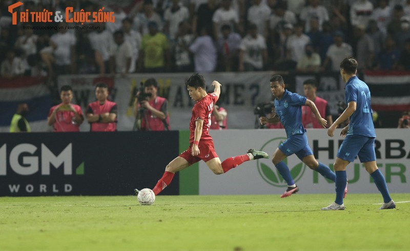 Thai Lan 1-0 Viet Nam: Loi chia tay buon cua thay Park-Hinh-7