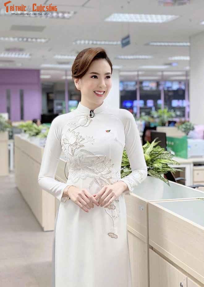 Lam vedette show ao dai, “MC dep nhat VTV” khoe visual cuc dinh-Hinh-6