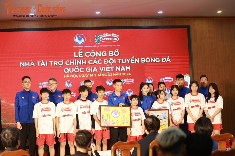 Doi tuyen Viet Nam nhan them dong luc truoc vong loai World Cup 2026-Hinh-2