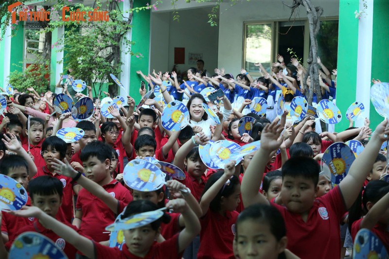 Tieu hoc Le Quy Don khai giang voi man dong ca hoanh trang-Hinh-10