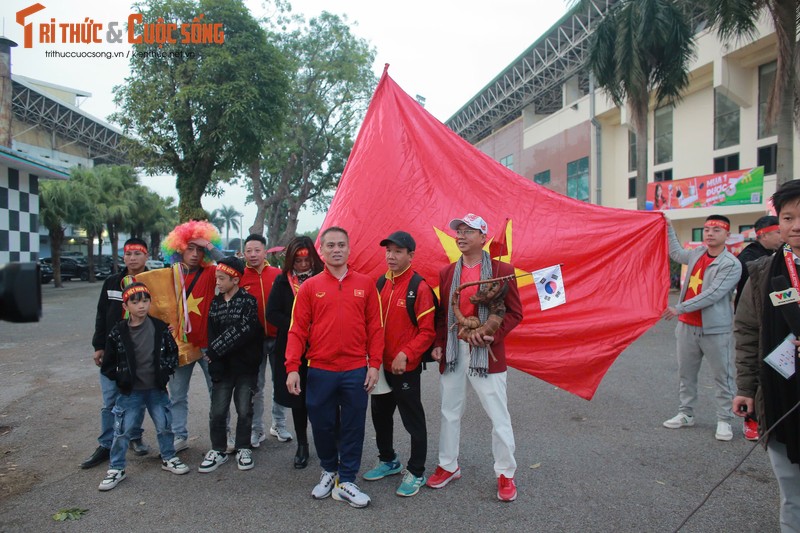 CDV doi mua ret toi co vu DT Viet Nam tai AFF Cup 2024