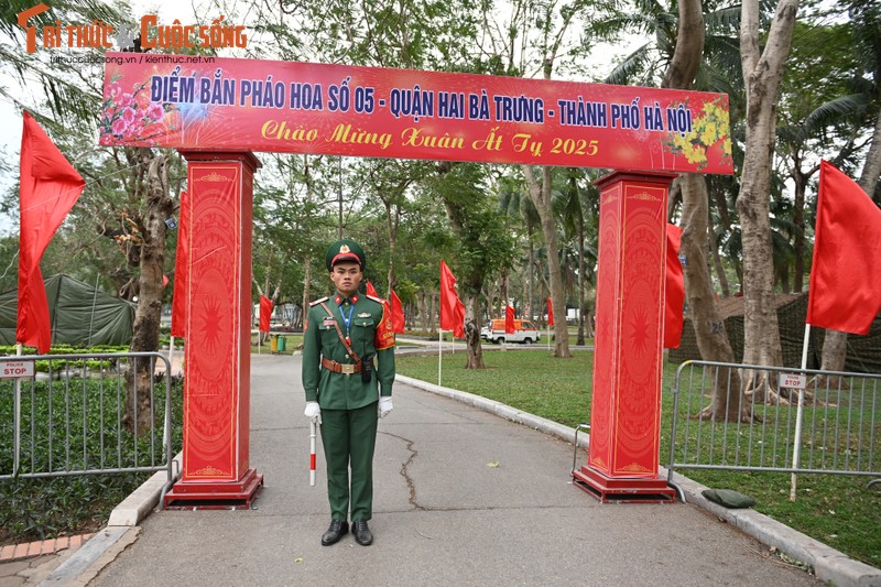 Tran dia phao hoa o Ha Noi san sang cho dem Giao thua