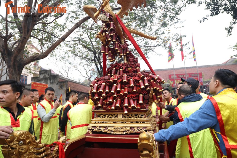 Bien nguoi tham gia Le hoi ruoc phao lang Dong Ky-Hinh-3