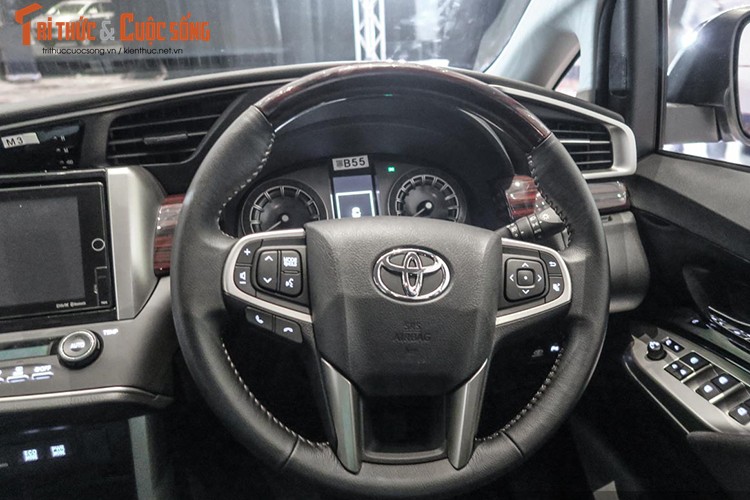 Toyota Innova 2016 