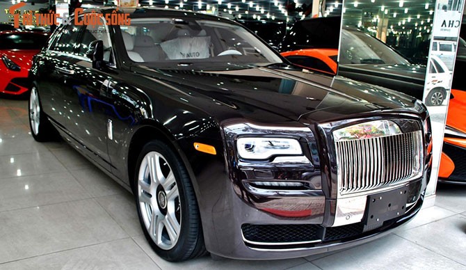 Rolls-Royce Ghost Series II mau doc hon 20 ty tai VN