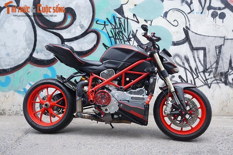 Ducati Streetfighter 848 sieu chat voi 