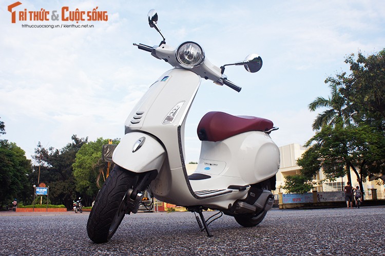 Trai nghiem Vespa Primavera 125 ABS gia 73,5 trieu tai VN