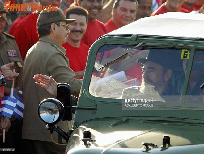 Nhung chiec xe oto gan lien voi lanh tu Fidel Castro