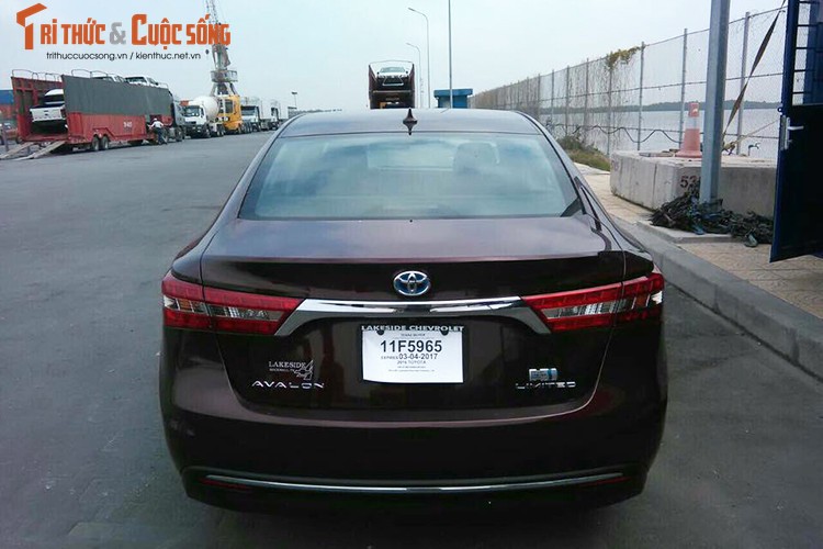 Can canh Toyota Avalon Limited gia 2,56 ty tai Viet Nam-Hinh-4