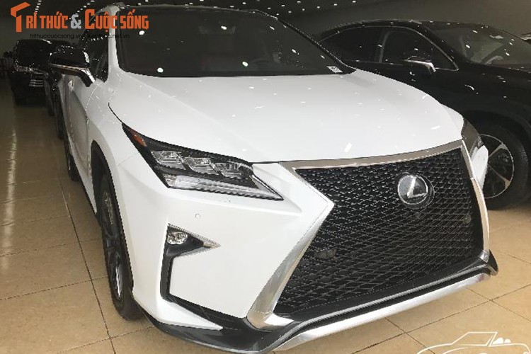 &quot;Soi&quot; Lexus RX 350 F-Sport 2017 gia 4,3 ty tai Ha Noi-Hinh-3