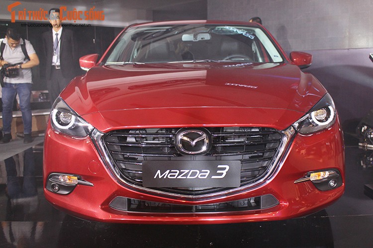 Tang gia 30 trieu dong - Mazda3 phien ban 2017 co gi &quot;hot&quot;?-Hinh-4