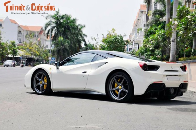 Sieu xe Ferrari 488 GTB &quot;hang luot&quot; gia 12,7 ty tai SG-Hinh-5