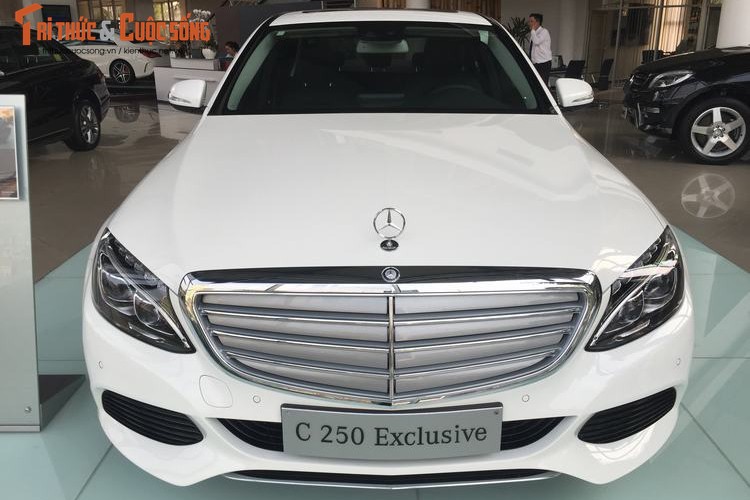 Truong Giang, Nha Phuong tau Mercedes-Benz C250 tien ty-Hinh-8