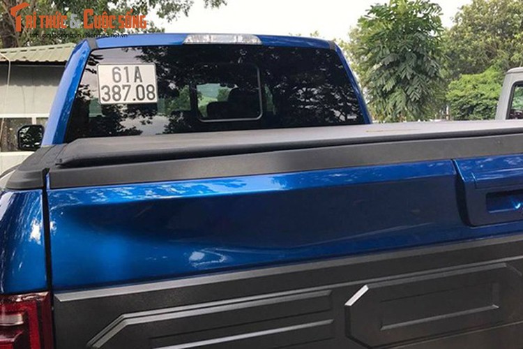 Ford F-150 Raptor gia 5 ty dong dang ky tai Binh Duong-Hinh-4