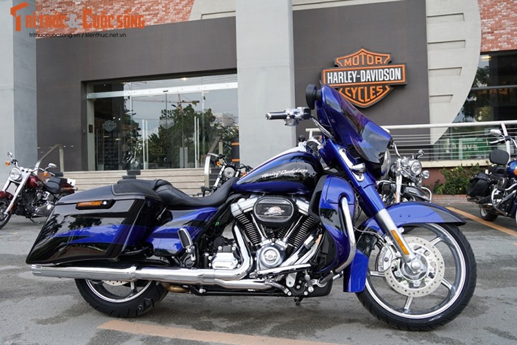 Harley-Davidson CVO Street Glide gia 1,7 ty tai Viet Nam-Hinh-2