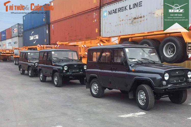 &quot;Dap thung&quot; oto Uaz Hunter may dau sieu re tai Ha Noi