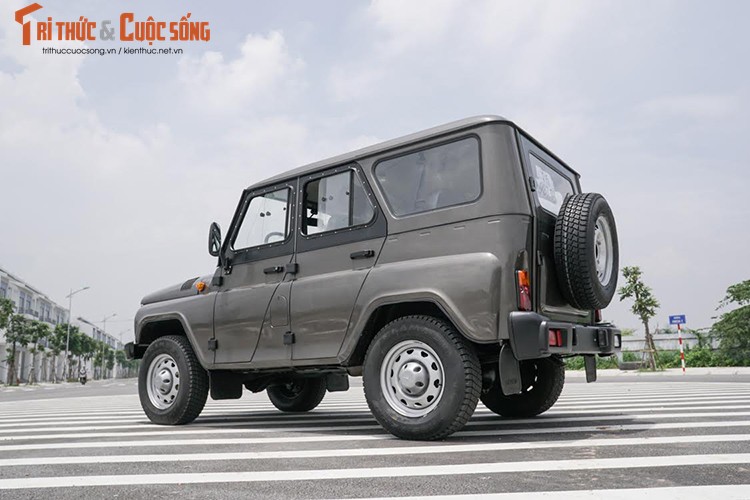 Xe oto Uaz Hunter diesel gia duoi 500 trieu tai Ha Noi-Hinh-5