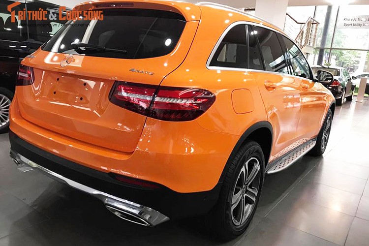 Mercedes-Benz GLC 250 mau doc gia 1,8 ty tai Ha Noi-Hinh-9