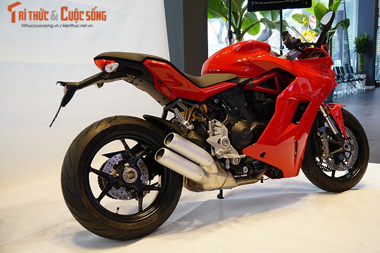 Can canh moto Ducati SuperSport gia tu 513 trieu tai VN-Hinh-3