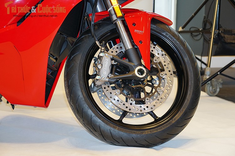 Can canh moto Ducati SuperSport gia tu 513 trieu tai VN-Hinh-8