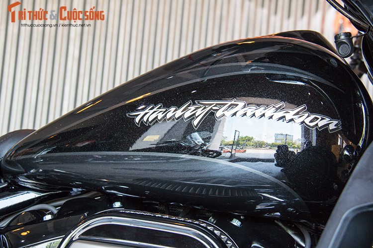 Harley-Davidson CVO Street Glide moi gia 2 ty tai Sai Gon-Hinh-6