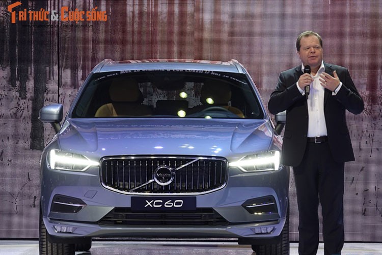 Volvo XC60 2018 “chot gia” 2,45 ty dong tai Viet Nam