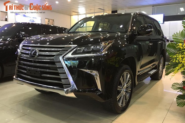 Xe sang Lexus LX570 moi gia 7 ty dong tai Ha Noi-Hinh-12